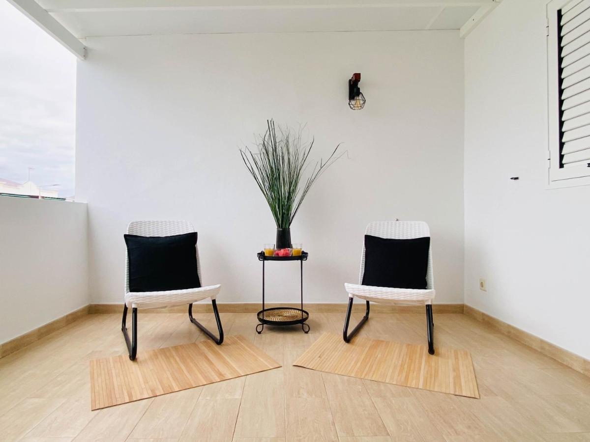 Casa Del Mayor Playa Honda  Kültér fotó